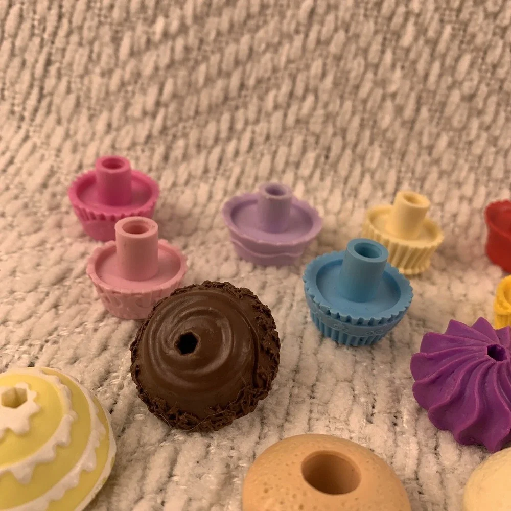 Lot of 28 Disney Princess Enchanted Cup Cake Party‎ Game Recipe Pieces Parts EUC